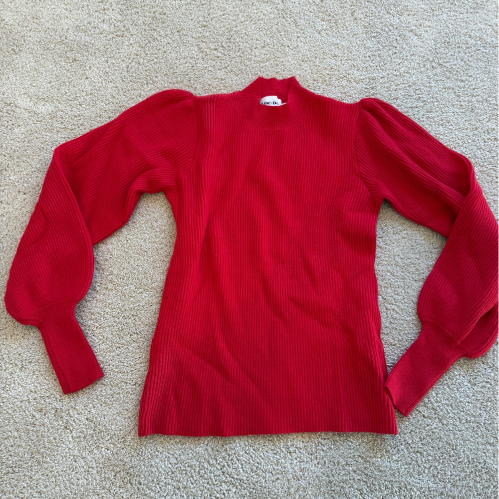 Line & dot mock neck sweater
